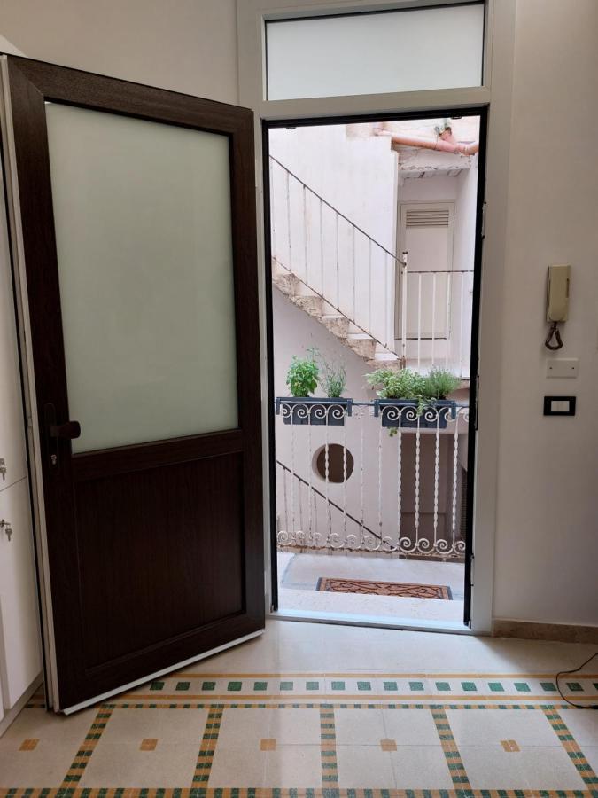 Biscottai42 Appartement Trapani Buitenkant foto